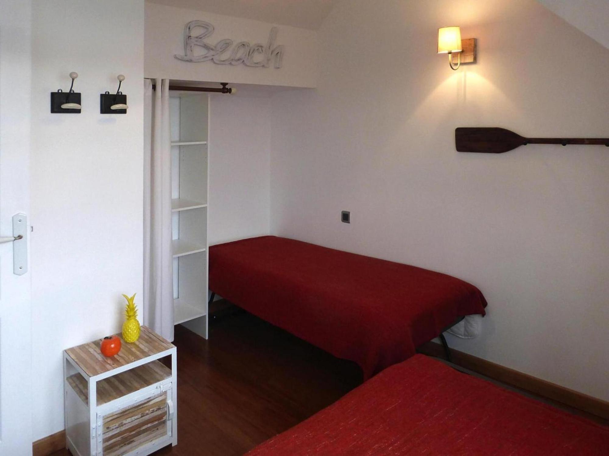 Pretty Breton Holiday Home In A Top Location Plougasnou Exterior foto